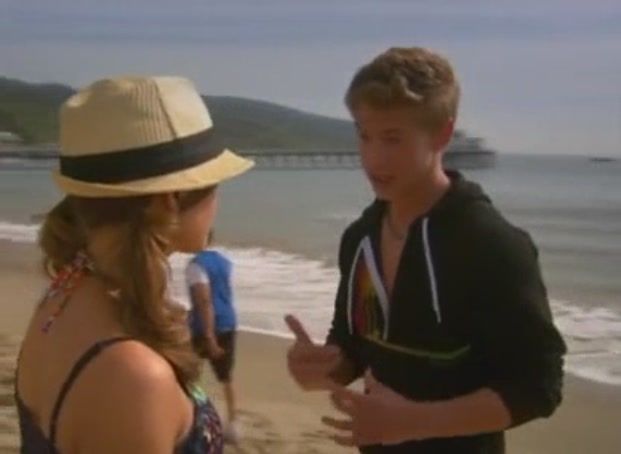 JONAS_S02_E02_Back_to_the_Beach_avi0809.jpg JONAS_S02_E02_Back_to_the_Beach_avi0809.jpg