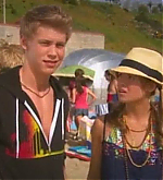 JONAS_S02_E02_Back_to_the_Beach_avi0844.jpg