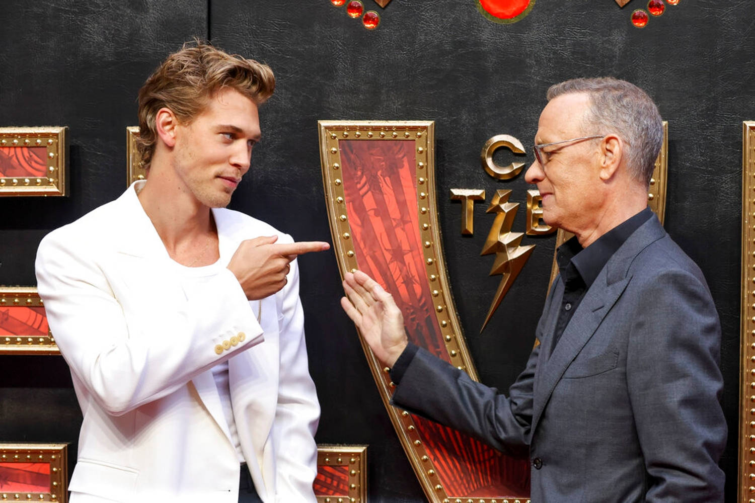 Photos: Elvis UK Premiere